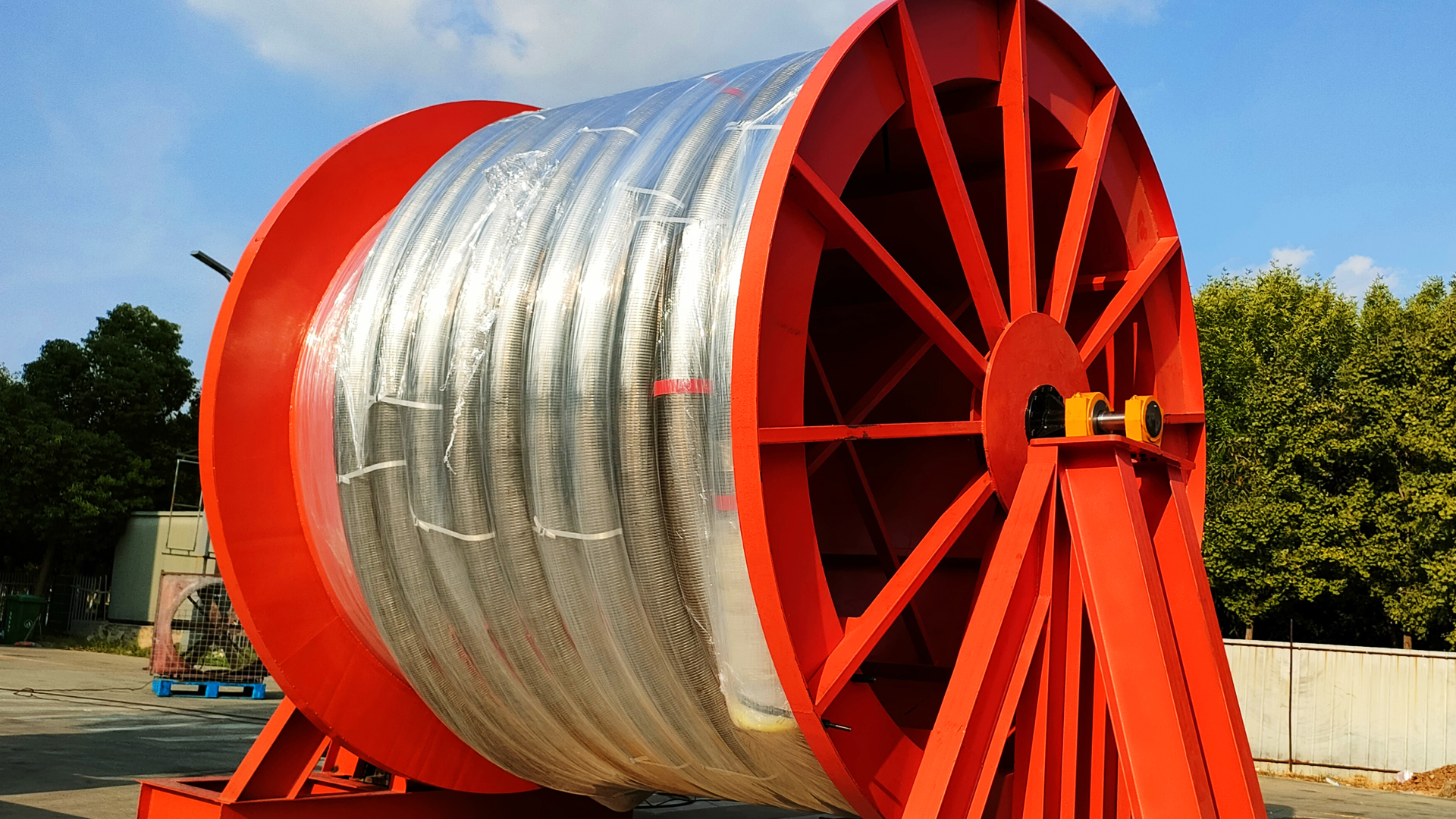  海洋输油软管：海洋油气开采的关键设备